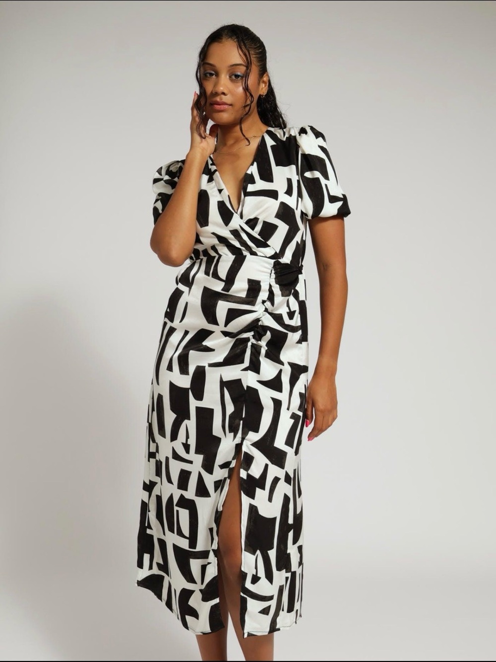 Black & White Geometric Midi Dress With Leg Opening